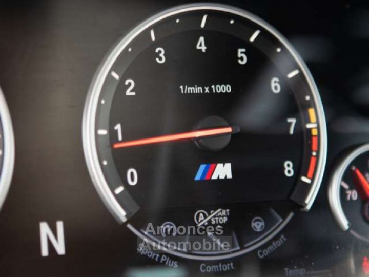 BMW M6 4.4 V8 DKG COUPE - 24