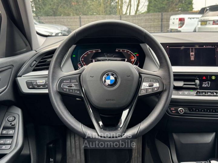 BMW Série 1 116 Cockpit digital LED GPS Black Pack - 18