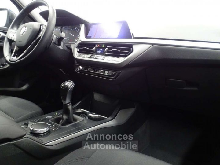 BMW Série 1 116 d Hatch New - 8