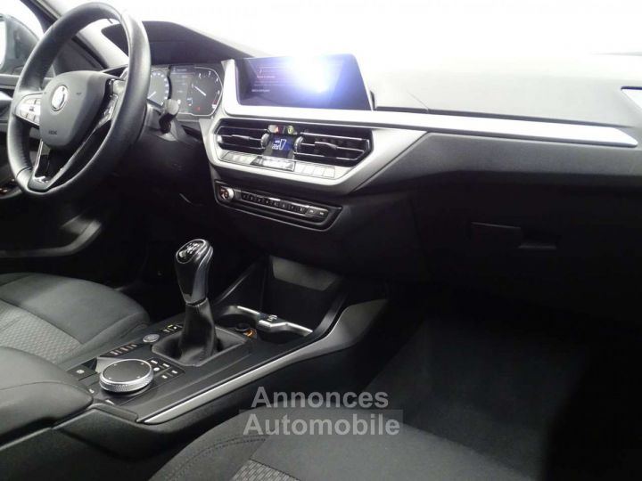 BMW Série 1 116 d Hatch New - 8