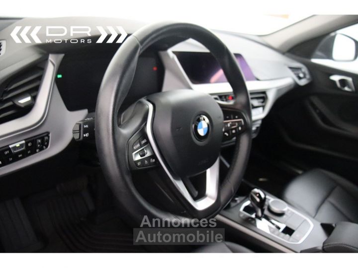 BMW Série 1 116 dA ADVANTAGE BUSINESS - NAVI DAB MIRROR LINK LEDER LIVE COCKPIT PLUS 17.700km!!! - 32