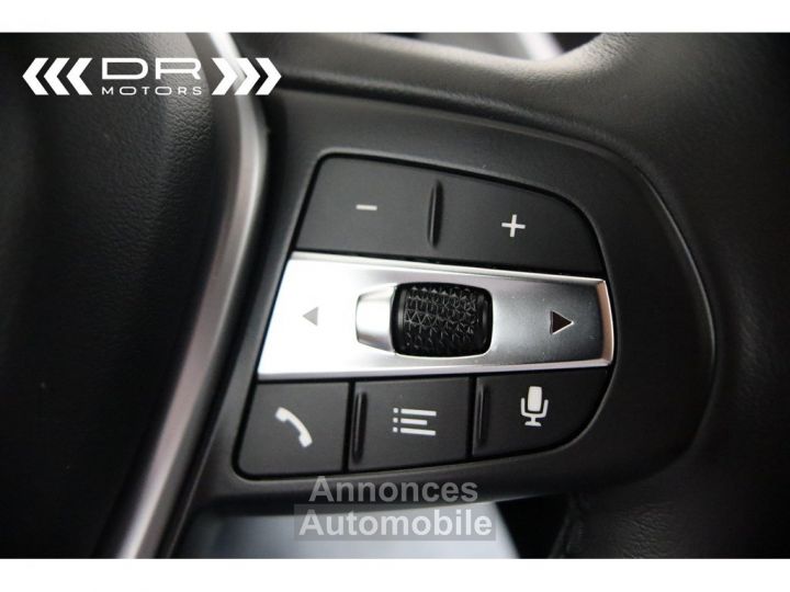 BMW Série 1 116 dA ADVANTAGE BUSINESS - NAVI DAB MIRROR LINK LEDER LIVE COCKPIT PLUS 17.700km!!! - 36