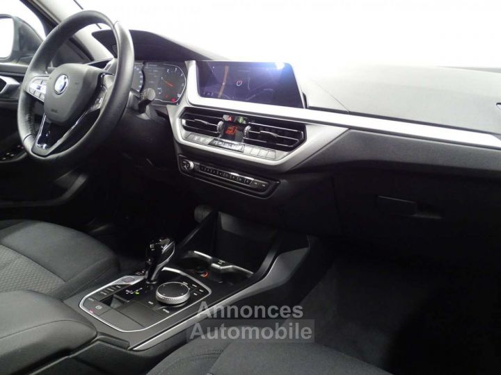 BMW Série 1 116 dA Hatch New - 8