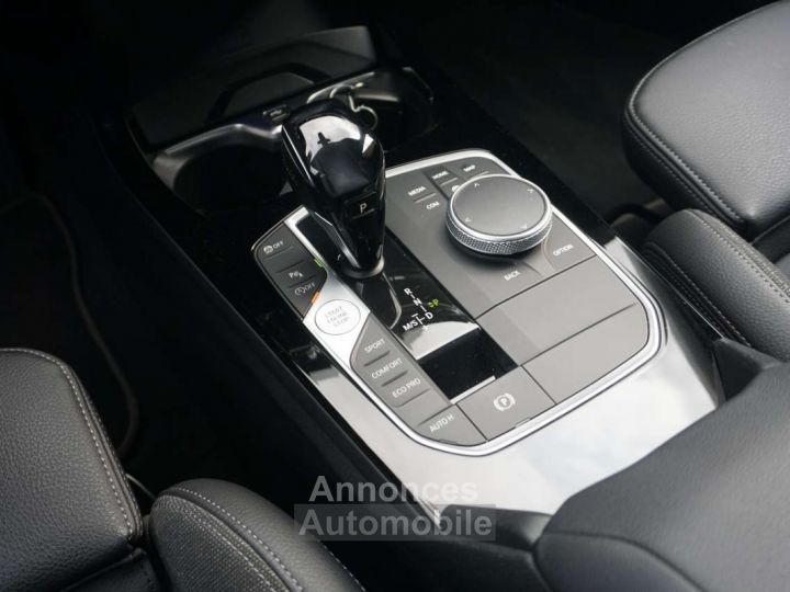 BMW Série 1 120 d PACK SPORT TVA BTW XDRIVE-COCKPIT-AUTO-LED-190CV - 22