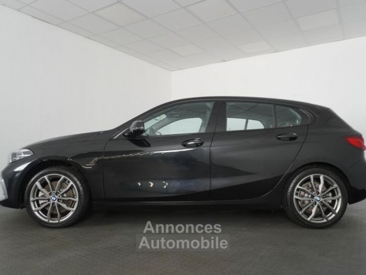 BMW Série 1 120i 5-Türer Luxury Line, VOLANT MSPORT, TETE HAUTE, ATTELAGE, TOIT PANO - 5