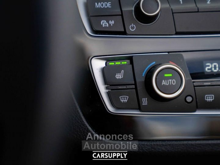 BMW Série 2 218 218iA automaat - GPS - PDC - Luxury Line - leder - 19