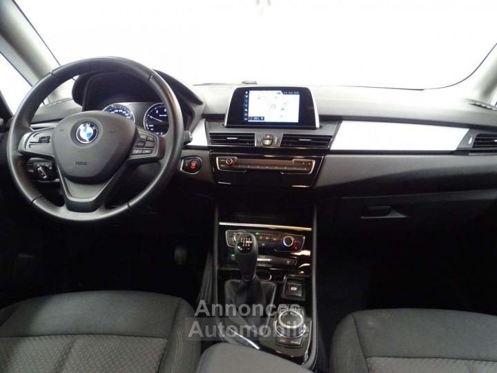 BMW Série 2 Active Tourer 216 d - 7