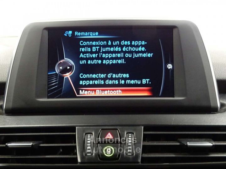 BMW Série 2 Active Tourer 216 d - 11