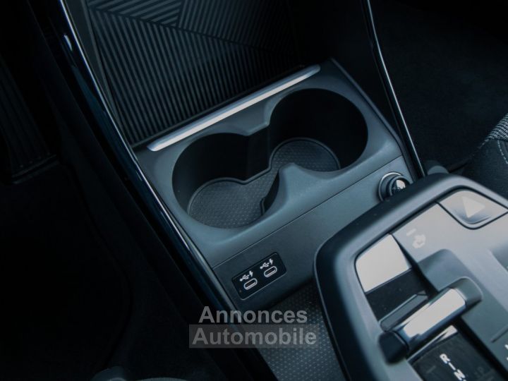 BMW Série 2 Active Tourer 225e X-Drive Plug-in Hybride - APPLE CARPLAY - PARKEERASSISTENT - AIRCO - CRUISECONTROL - EURO 6 - 21