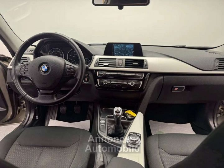 BMW Série 3 318 318i 1er PROPRIETAIRE GPS AIRCO - 9