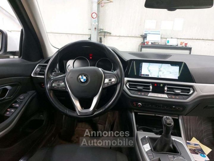 BMW Série 3 318 d Berline G20 - 6