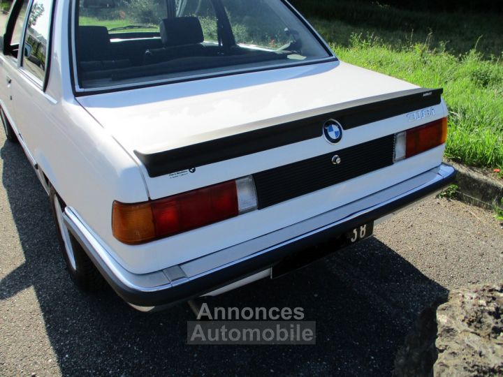 BMW Série 3 318 I - 5