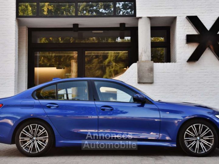 BMW Série 3 318 i AUT. M SPORT - 3