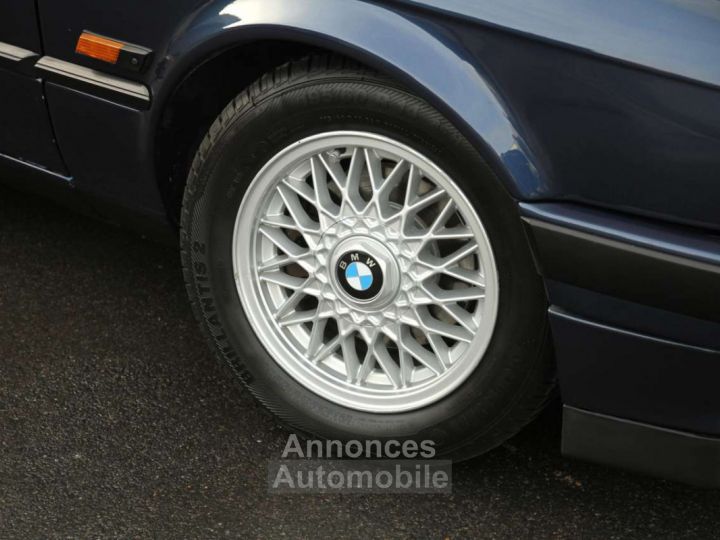 BMW Série 3 318 is 318is Sport seats Sunroof LSD - 10