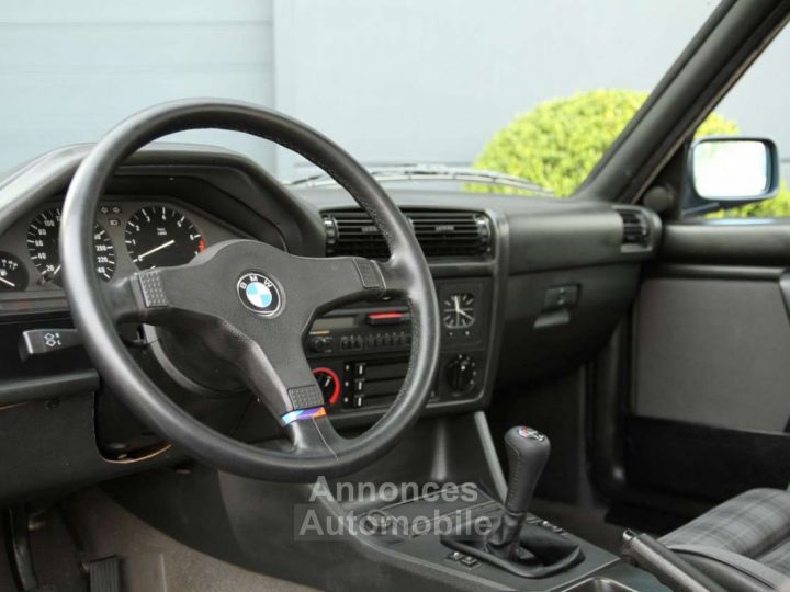 BMW Série 3 318 is 318is Sport seats Sunroof LSD - 15