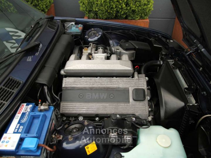 BMW Série 3 318 is 318is Sport seats Sunroof LSD - 25