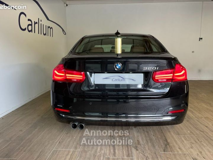 BMW Série 3 320i Luxury 184ch Véhicule suivi A partir de 370e par mois - 5