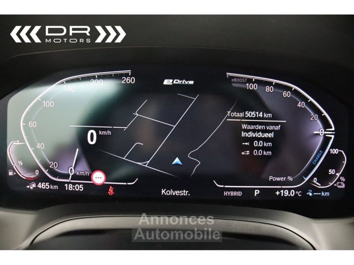 BMW Série 3 330 e ADVANTAGE - LEDER NAVI LED DAB HiFi - 35