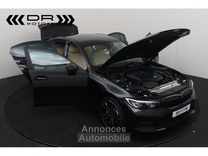 BMW Série 3 330 e ADVANTAGE - LEDER NAVI LED DAB HiFi - 12