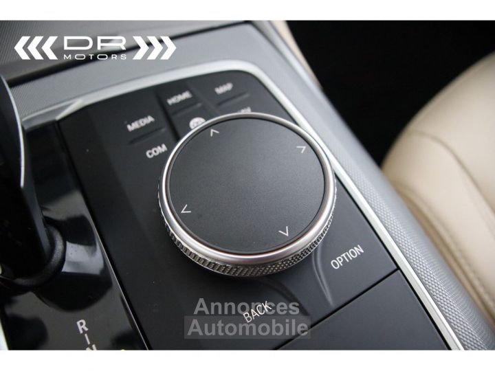 BMW Série 3 330 e ADVANTAGE - LEDER NAVI LED DAB HiFi - 31