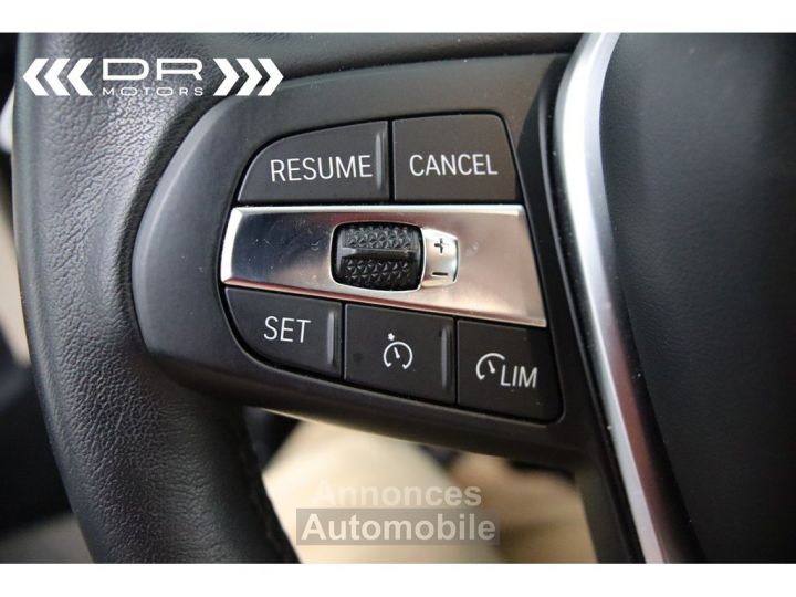 BMW Série 3 330 e ADVANTAGE - LEDER NAVI LED DAB HiFi - 33