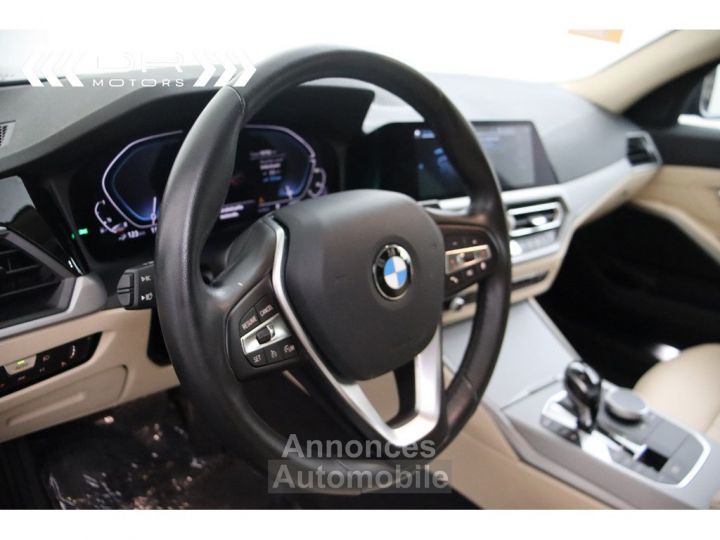 BMW Série 3 330 e ADVANTAGE - LEDER NAVI LED DAB HiFi - 36