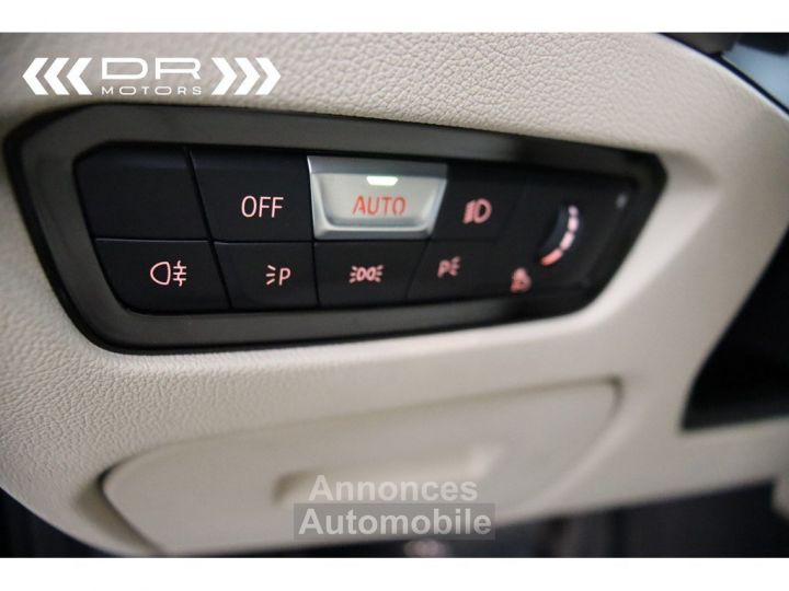 BMW Série 3 330 e ADVANTAGE - LEDER NAVI LED DAB HiFi - 39