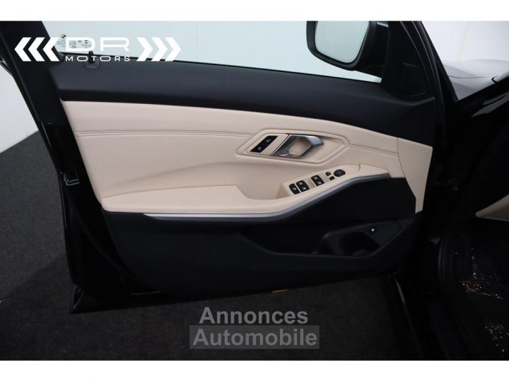 BMW Série 3 330 e ADVANTAGE - LEDER NAVI LED DAB HiFi - 42