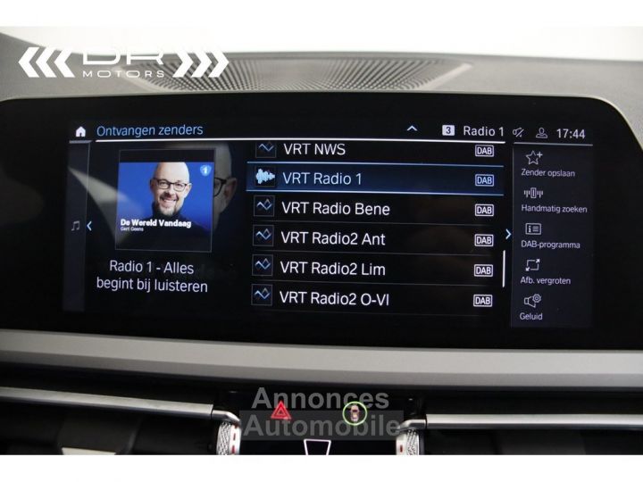 BMW Série 3 330 e ADVANTAGE - LEDER NAVI LED DAB HiFi - 19