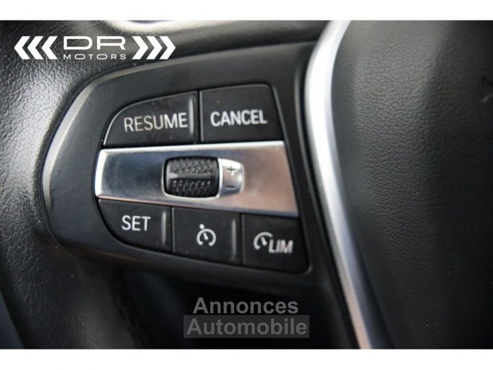 BMW Série 3 330 e ADVANTAGE - LEDER NAVI LED DAB HiFi - 34