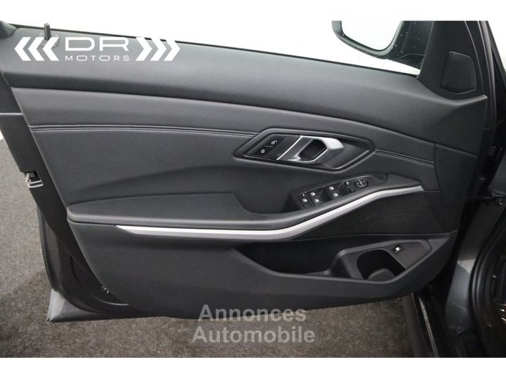 BMW Série 3 330 e ADVANTAGE - LEDER NAVI LED DAB HiFi - 42