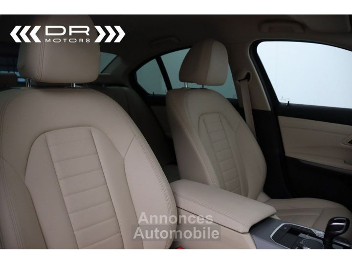 BMW Série 3 330 e ADVANTAGE - LEDER NAVI LED DAB HiFi - 13