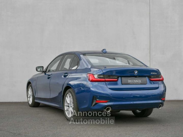 BMW Série 3 330 Saloon e - HEAD-UP - CAMERA - LANE ASSIST - LED - LEDER - - 9