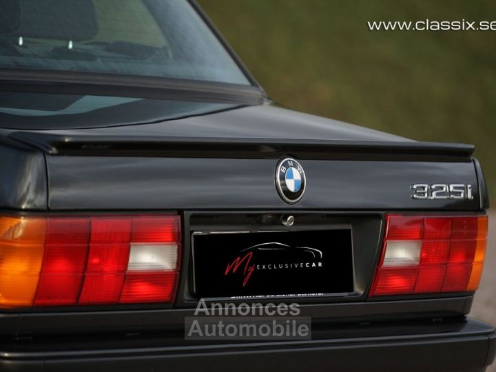 BMW Série 3 BMW E30 325i 2.5L M20B25 170ch - 59.900 kms - Carnet d'origine complet - Boite Manuelle - Toit Ouvrant - Sièges chauffants - 6