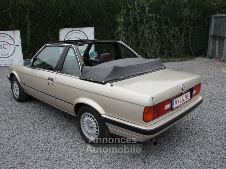 BMW Série 3 E30 318i Baur - 9