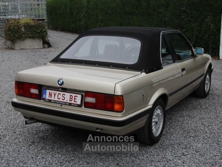 BMW Série 3 E30 318i Baur - 14