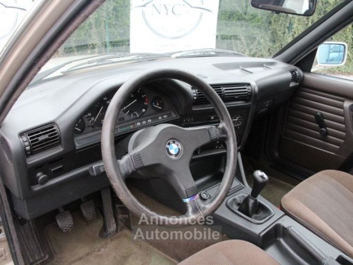 BMW Série 3 E30 318i Baur - 25