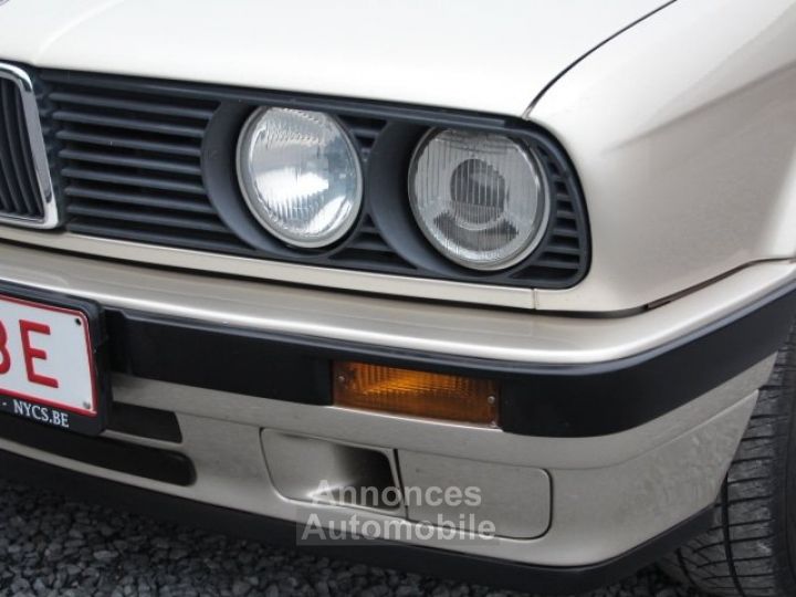 BMW Série 3 E30 318i Baur - 103