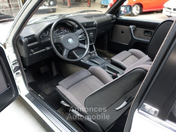 BMW Série 3 E30 318i Baur TC - 22