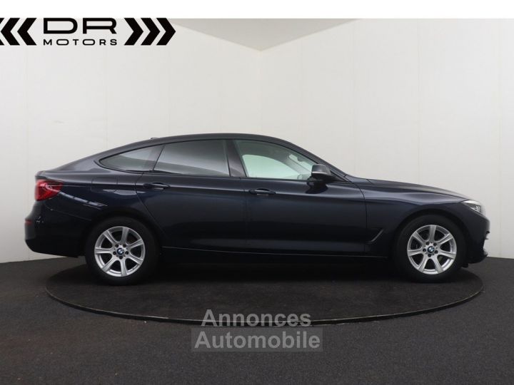 BMW Série 3 Gran Turismo  318 dA - GT NAVI LEDER LED 44.980km!!! - 9