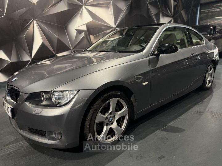 BMW Série 3 COUPE (E92) 325XI 218CH LUXE - 2