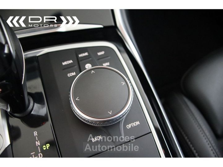 BMW Série 3 Touring  318 dA ADVANTAGE - LED NAVI COMFORT ACCES DAB -27.341km!!! - 31