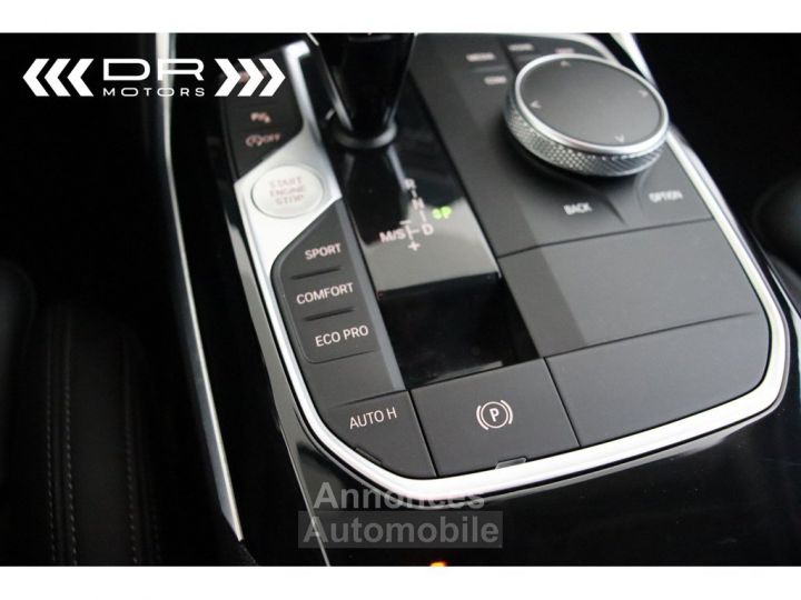 BMW Série 3 Touring  318 dA ADVANTAGE - LED NAVI COMFORT ACCES DAB -27.341km!!! - 32