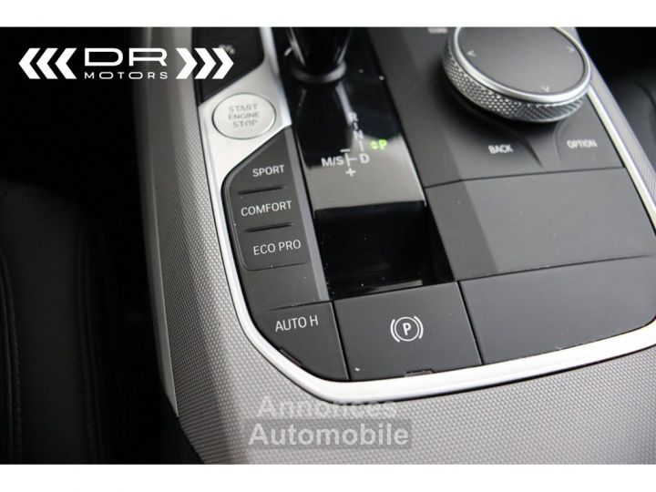 BMW Série 3 Touring 316 dA ADVANTAGE - LED NAVI LEDER DAB - 30