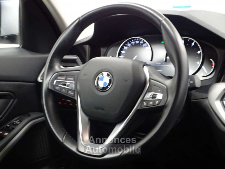 BMW Série 3 Touring 318 d G21 - 6