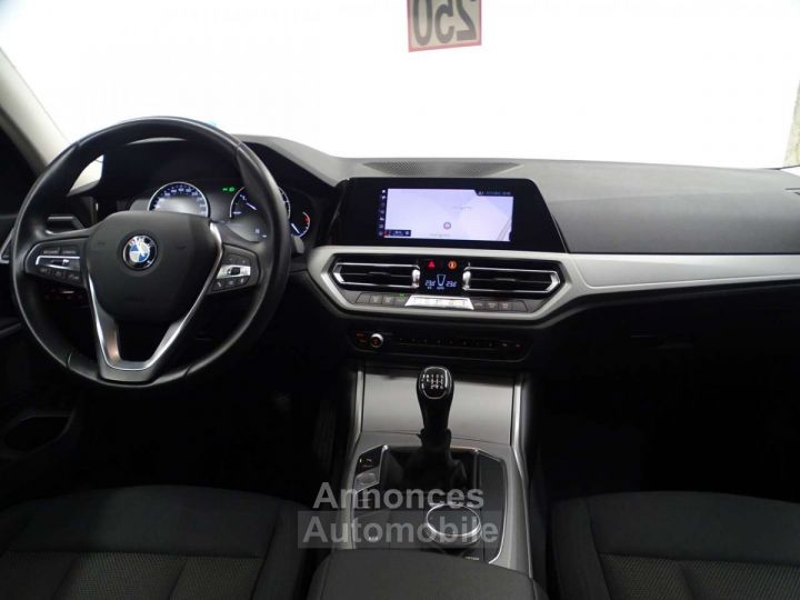 BMW Série 3 Touring 318 d G21 - 7