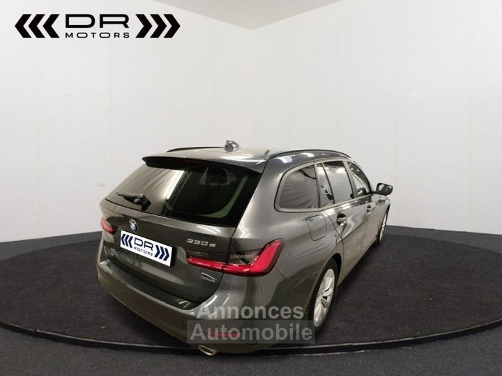 BMW Série 3 Touring 330 e ADVANTAGE - NAVI KEYLESS ENTRY PANODAK DAB HIFI - 4