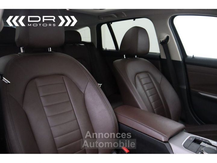 BMW Série 3 Touring 330 e ADVANTAGE - NAVI KEYLESS ENTRY PANODAK DAB HIFI - 13