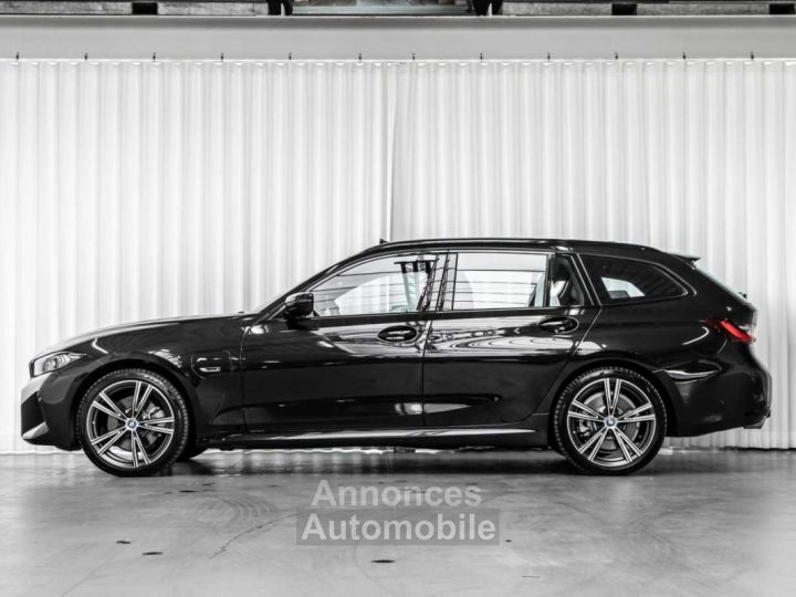 BMW Série 3 Touring 330 e Hybrid M Sport Panodak HUD ACC LED HiFi - 44