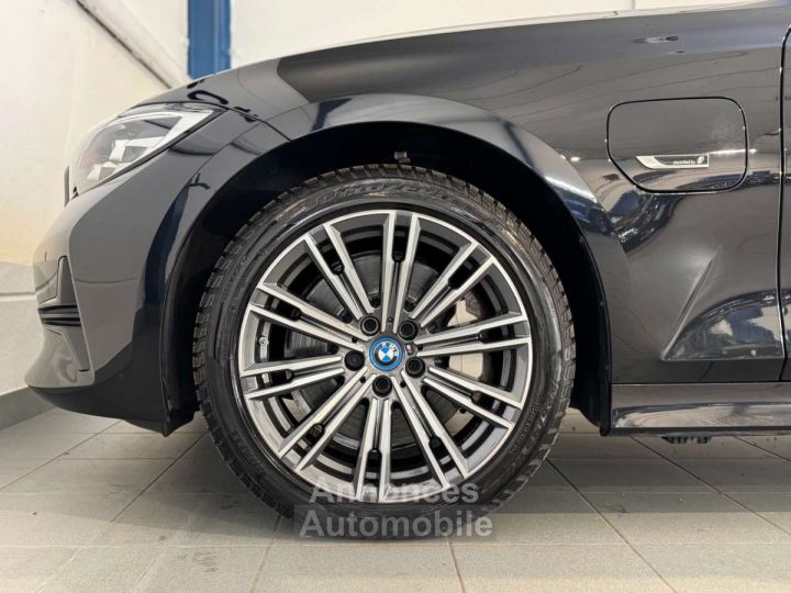 BMW Série 3 Touring 330 e Plug-in hybrid Sport-Trekhaak-ActCruise. - 28